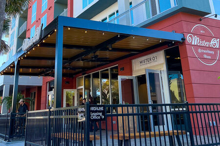 Black Aluminum Canopy With Roof Panels-Mister 01 Pizza